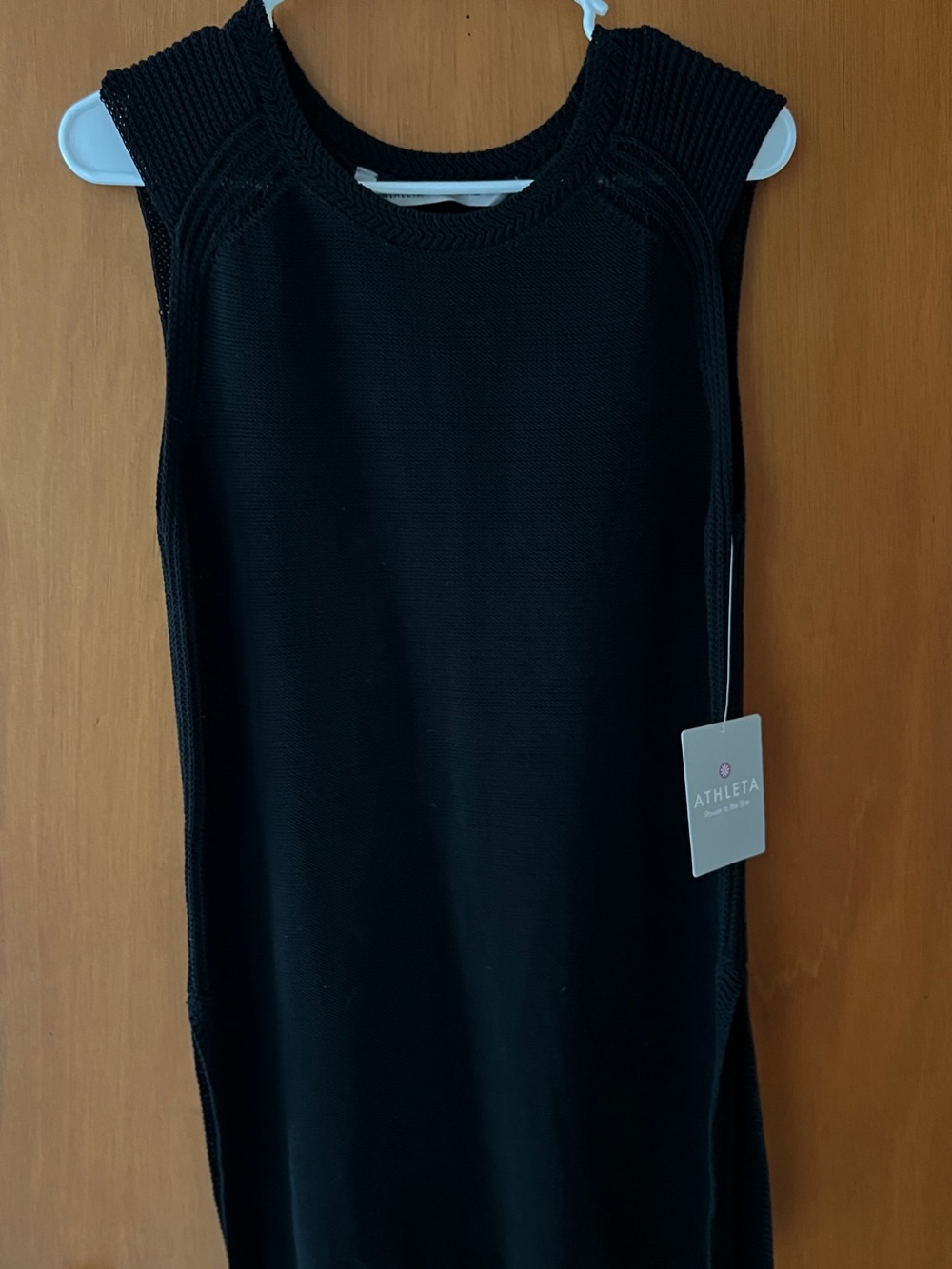 Athleta Black Sleeveless Knit Shift Top